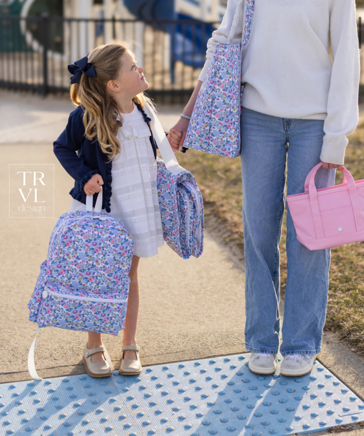 Bridge Hampton floral lunchbox