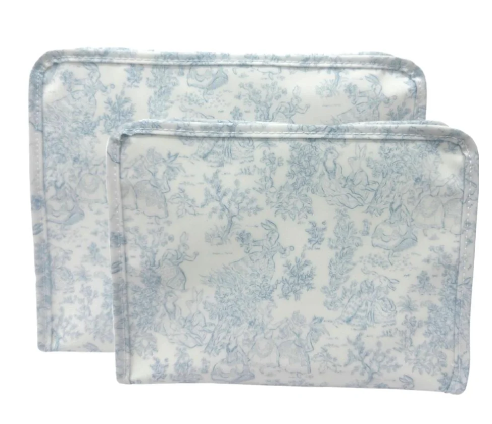 Roadie Large: Blue Toile